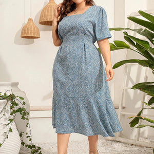 Plus Size Floral Print Square Neck Ruffle Midi Dress