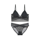 2-Piece Delicate Lace Bralette and Panty Set Black